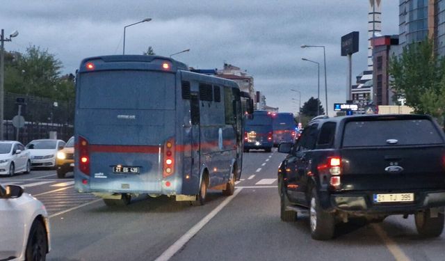Narin cinayetinde 6'sı tutuklu 15 sanık, 'Suçluyu kayırma' suçundan hakim karşısında / Ek fotoğraflar