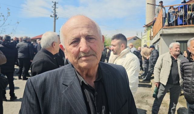 Öğrencileri, kazada ölen Vahide öğretmeni izci selamıyla uğurladı (2)