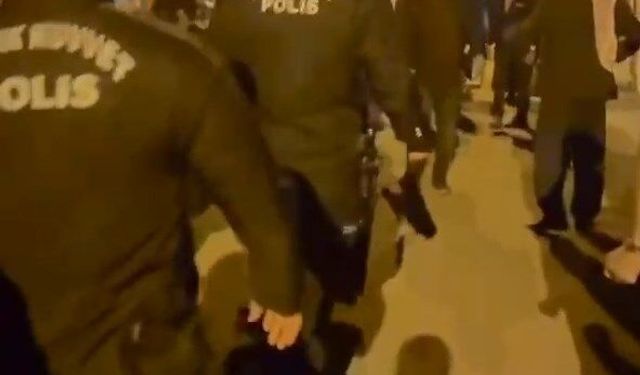 Şırnak'ta taşlı, sopalı kavga; 4 yaralı
