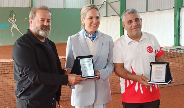 TTF Başkanı Müderrisgil, 'Haydi Tenise' projesini Hatay’da başlattı
