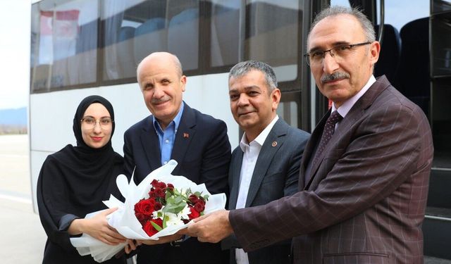 YÖK Başkanı Özvar: Üniversitelerimize ilişkin değerlendirmeyi veriye dayalı ölçütler üzerinden yapıyoruz
