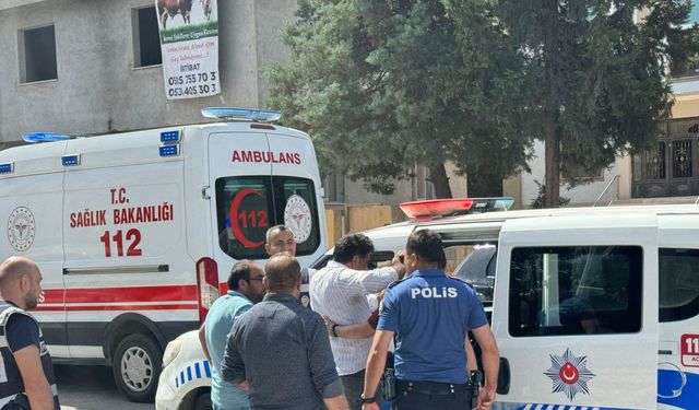 Adliye binası önünde akraba ailelerin kavgası: 5 yaralı, 7 gözaltı