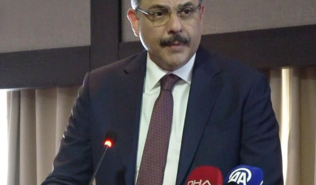 Aslan: 600 milyon kilovatsaat enerji tasarrufu ve 200 ton kağıt israfından kurtulmayı hedefliyoruz