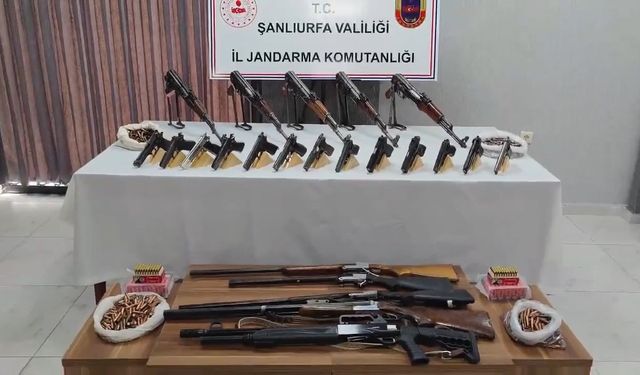 Çamaşır makinesi ile toprak altından silahlar çıktı; 16 gözaltı