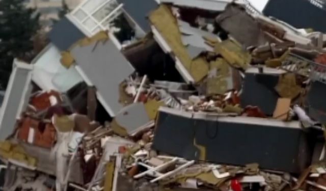 Depremde 35 kişin öldüğü Ezgi Apartmanı davası sanığı: Bu dosyada kurban seçildim