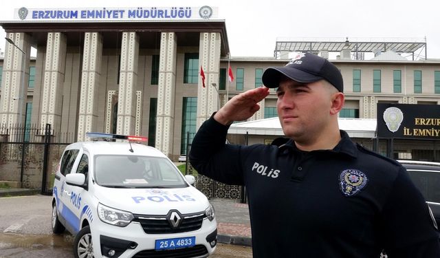 Erzurum - Yaralı öğrenciyi şemsiye ile yağmurdan korumaya çalışan polis: Görevimizi yaptık /Video eklendi