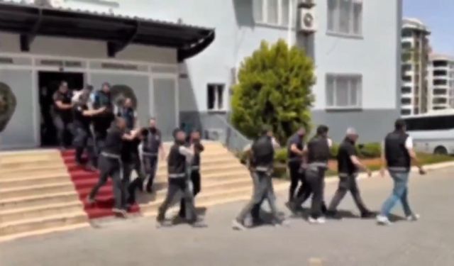Ev ve iş yeri basan şebekeye operasyon; 9 tutuklama