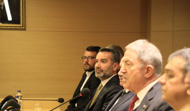 Hulusi Akar: Artık söz dinleyen değil, sözü dinlenen Türkiye var