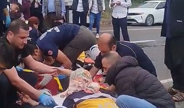 Öğrenci servis minibüsü, TIR’a çarptı: 9 yaralı