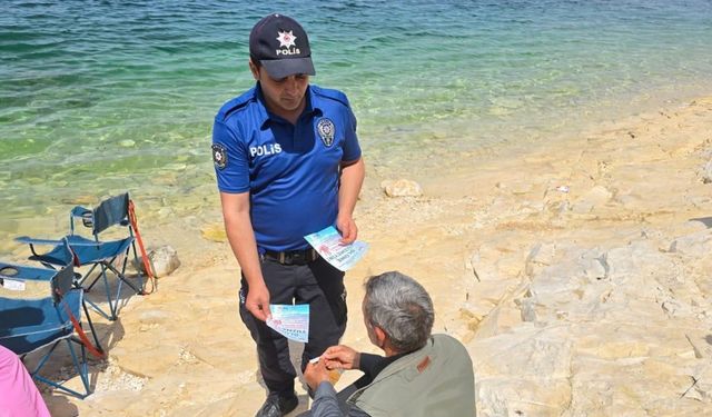 Şanlıurfa'da yasaklanan alanlarda yüzenlere 94 bin lira ceza