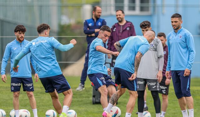 Trabzonspor, Antalya’ya gitti