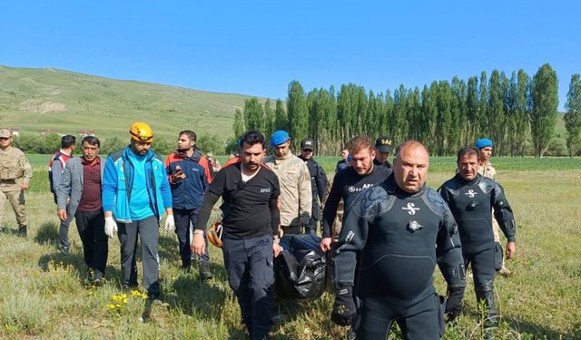 Balık tutarken nehre düştü; cansız bedeni bulundu