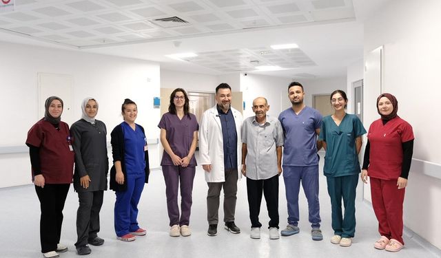 İneğin teptiği çiftçi, yelken göğüs ameliyatıyla sağlığına kavuştu