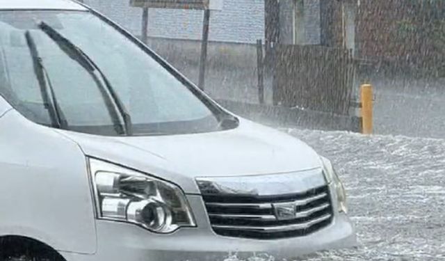 Japonya'da 'Wipha' tayfunu uyarısı