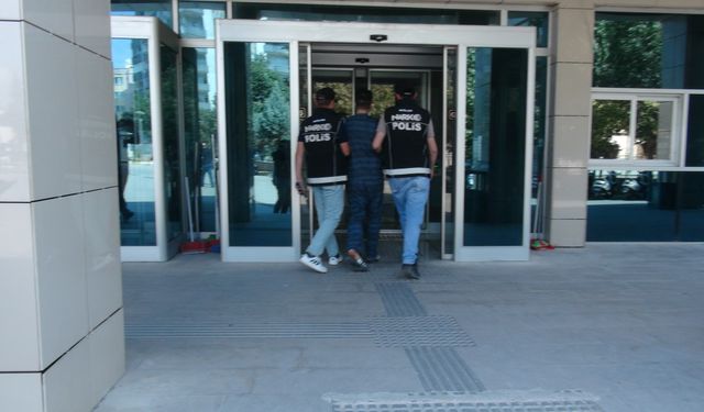 Kilis'te 215 bin adet uyuşturucu hap ele geçirildi