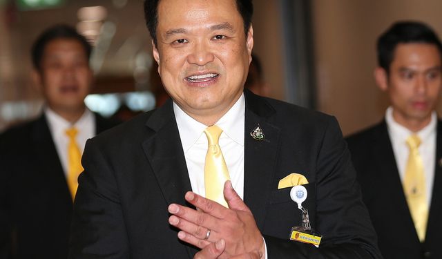 Tayland'da iki yıl içinde üçüncü başbakan seçildi