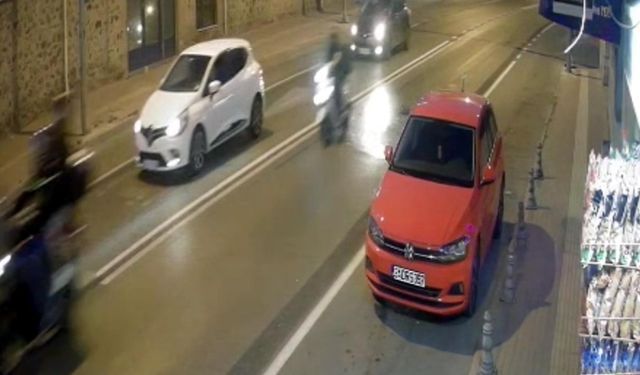 Yola dökülen yağ nedeniyle kayıp devrilen motosikletin sürücüsü yaralandı