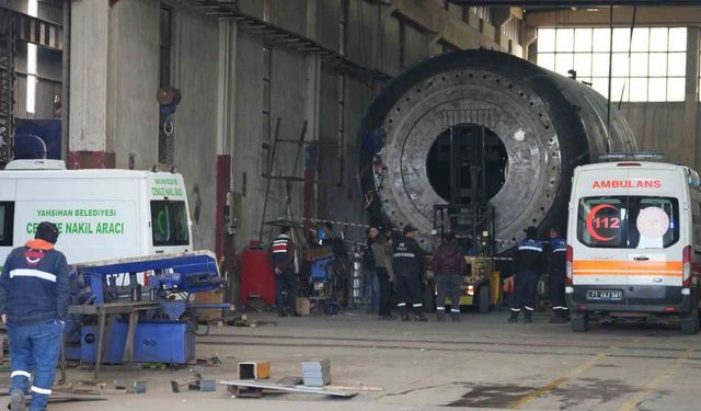 3 ton sac levhanın altında can veren 2 işçinin soruşturmasıyla ilgili yeni gelişme: İşletme sahibi, müdür ve şef gözaltında