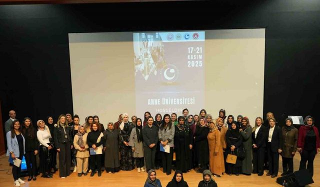 Adıyaman Üniversitesi’nde "Anne Üniversitesi" başladı