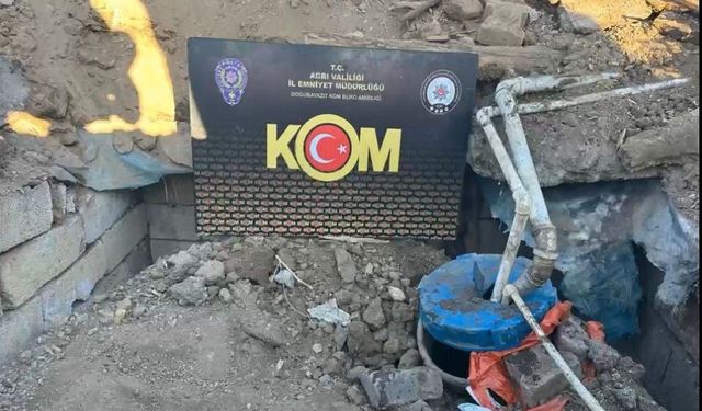 Ağrı’da yer altına gizlenen tanktan 3 bin 562 litre kaçak motorin çıktı
