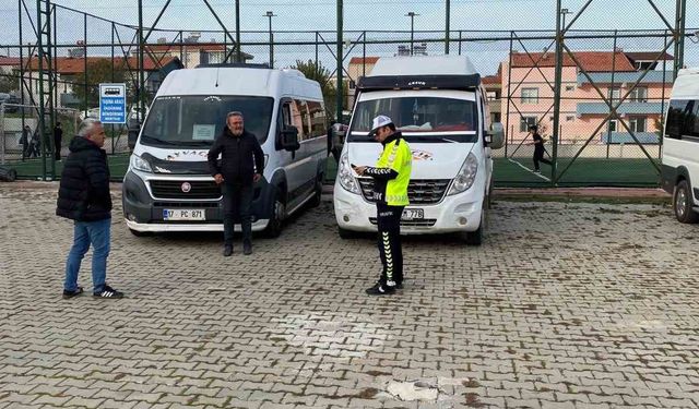 Ayvacık’ta Okul Çevreleri ve Okul Servisleri Denetlendi