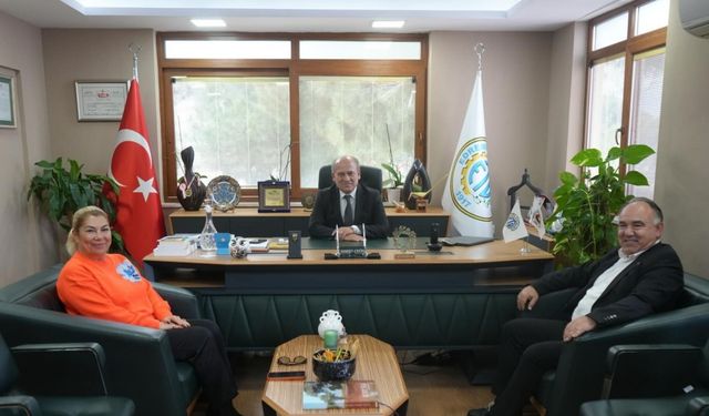 Ayvalık’tan Edremit Ticaret Odasına ziyaret