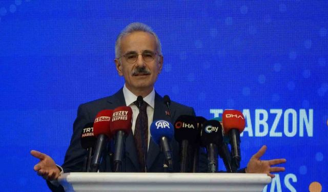 Bakan Uraloğlu: "İlk göreve geldiklerinde 4.7 milyon kullanıcının bilgileri yurt dışına çıkarılmıştır"