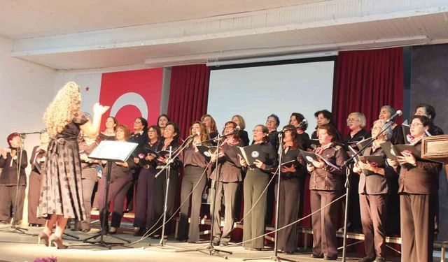Balıkesir’de çok sesli kadın korosundan farkındalık konseri