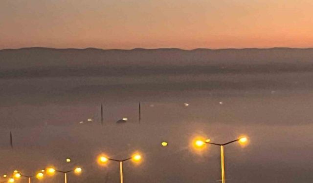 Batman’da yoğun sis ve gün batımı kartpostallık manzara oluşturdu