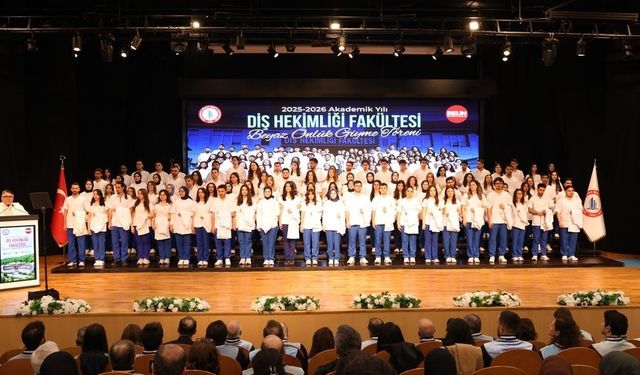 BEUN’da geleceğin diş hekimleri beyaz önlüklerini giydi