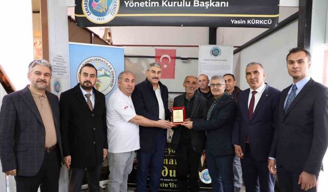 Çamardı’da geleneksel dondurma kültürü festivale taşındı