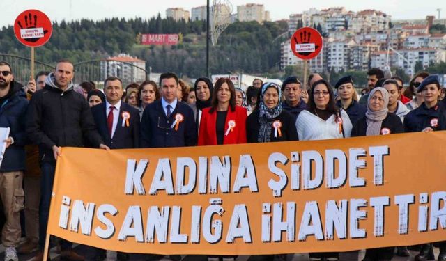 Çanakkale’de Kadına Yönelik Şiddete Karşı Uluslararası Mücadele Günü yürüyüşü