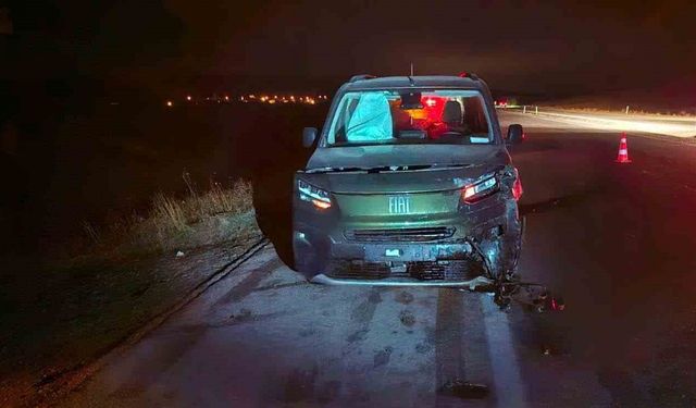 Çorum’da yola çıkan dana kazaya neden oldu: 3 yaralı