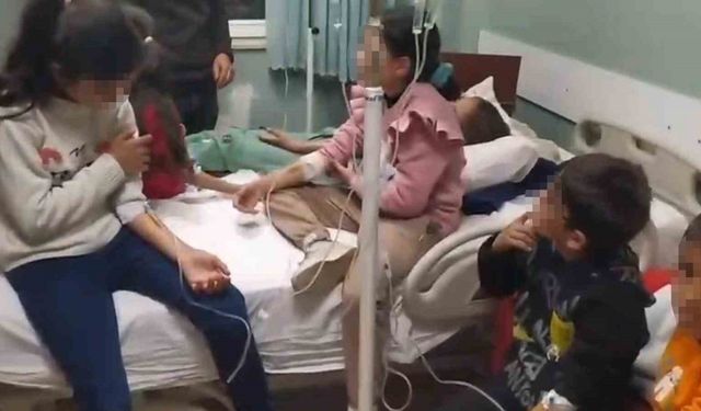Diyarbakır’da okulda yedikleri yemek sonrası rahatsızlanan öğrenciler hastanelik oldu