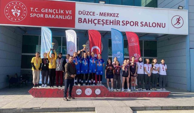 Düzce’nin en hızlıları yarıştı