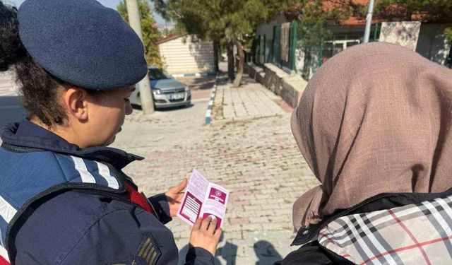 İhsaniye’de jandarmadan bilgilendirme çalışması