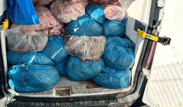 Kaçak sakatat operasyonu: 2 ton ele geçirildi
