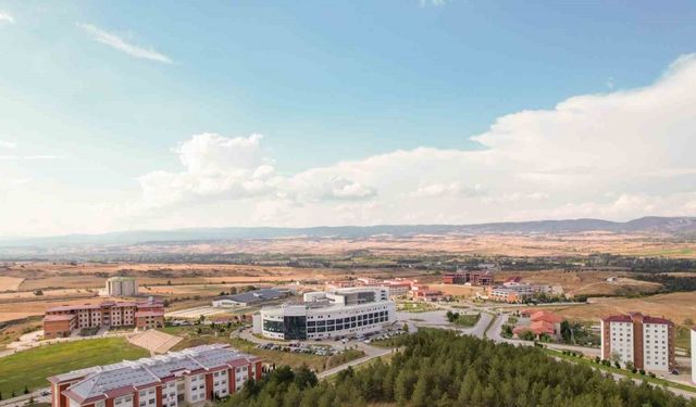 Kastamonu Üniversitesi, THE 2026 Disiplinlerarası Bilim Sıralamasında 351-400 bandında yer aldı