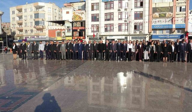 Kilis’te 24 Kasım Öğretmenler Günü kutlandı