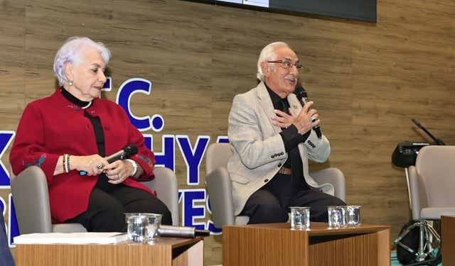 Kütahya Belediyesi’nden Nilüfer Örnek Özkan ve Adil Özkan’a Saygı Gecesi