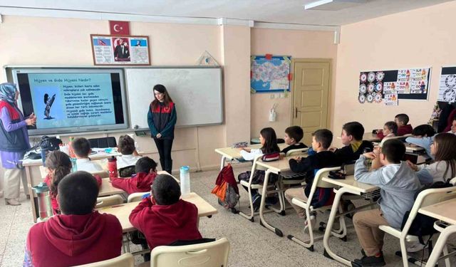 Lüleburgaz’da öğrencilere su verimliliği, gıda israfı ve beslenme eğitimi verildi