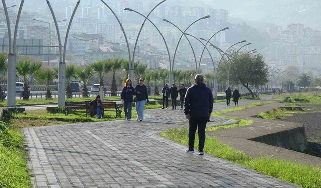 Mevsim geçişlerinde solunum yolu enfeksiyonlarına karşı uzmanlar uyarıyor