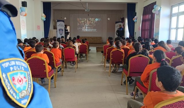 Niğde’de öğrencilere ’güvenlik ve akran zorbalığı’ eğitimi