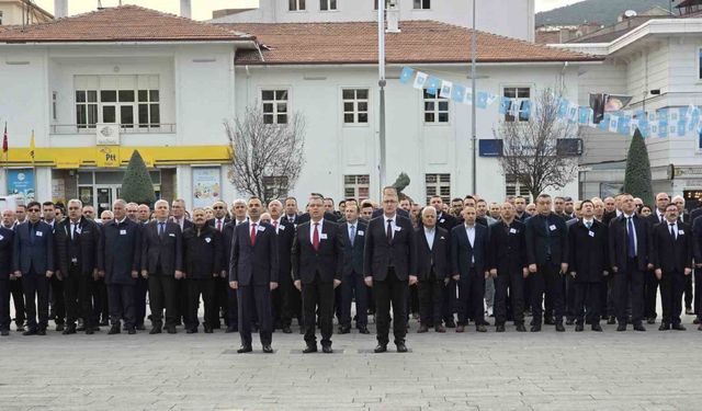 Öğretmenler Günü programında her yaştan meslektaş bir araya geldi