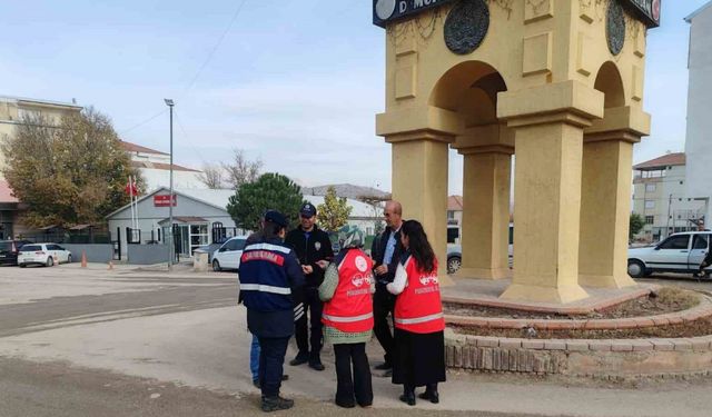 Polis ve jandarma kadınlar için sahaya indi