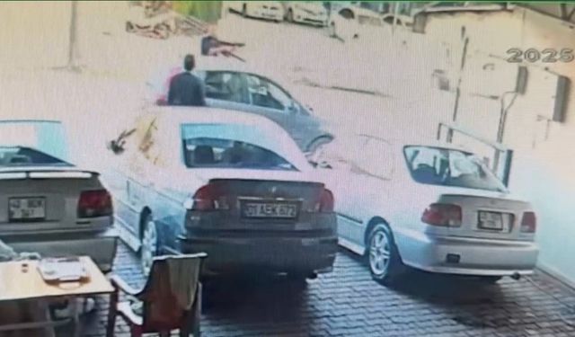 Pompalı tüfekle iş yerine ateş açtı