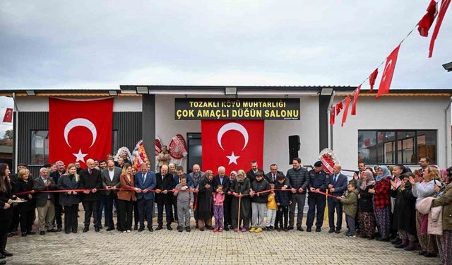 Tozaklı köyü düğün salonu törenle açıldı