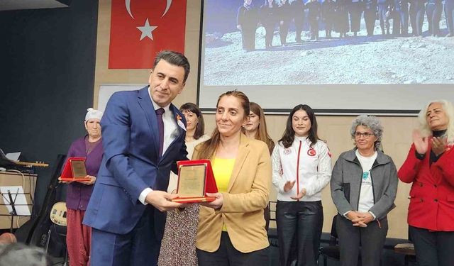 Tunceli’de sanatın gücüyle kadına yönelik şiddete karşı etkileyici mesaj