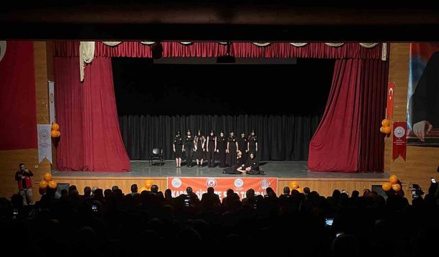 Vali Kızılkaya, "Kadın, ailenin temel direği, toplumun vicdanı ve geleceğin mimarıdır"