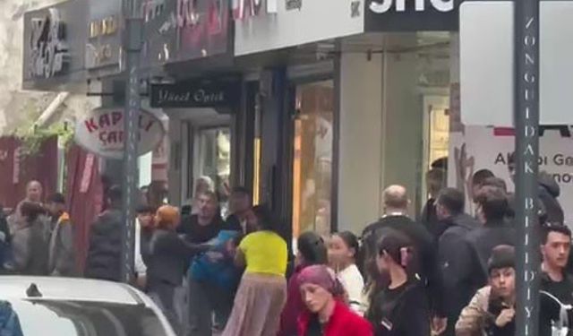 Zonguldak’ta iki grup arasında çıkan kavga polis müdahalesiyle sona erdi